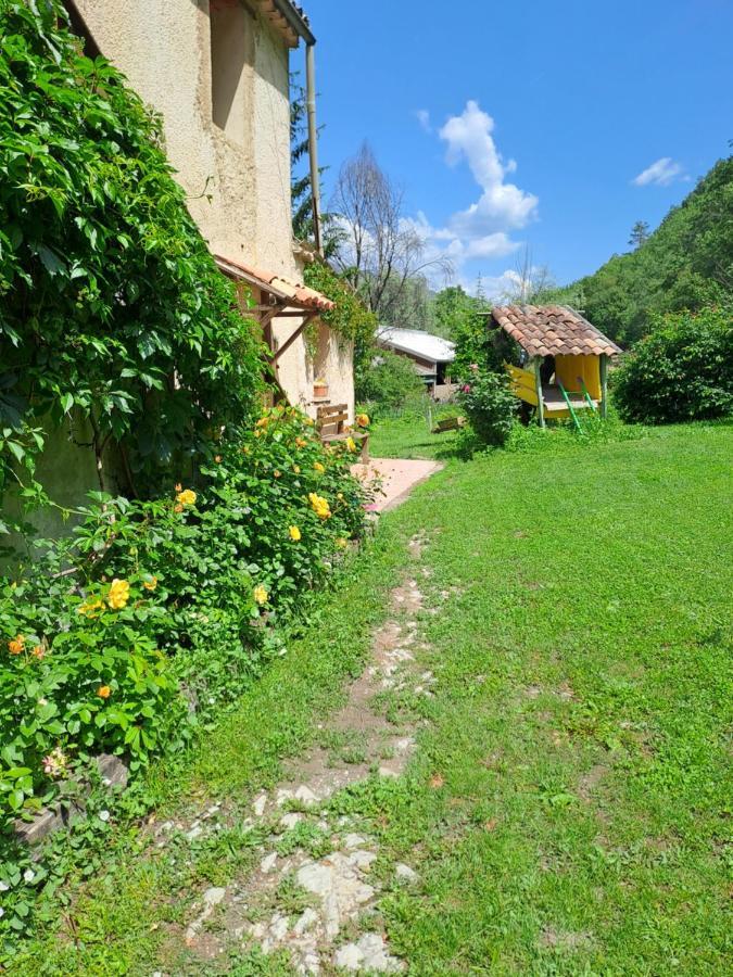 Villa Ferme La Siberie Entrevaux Exterior foto